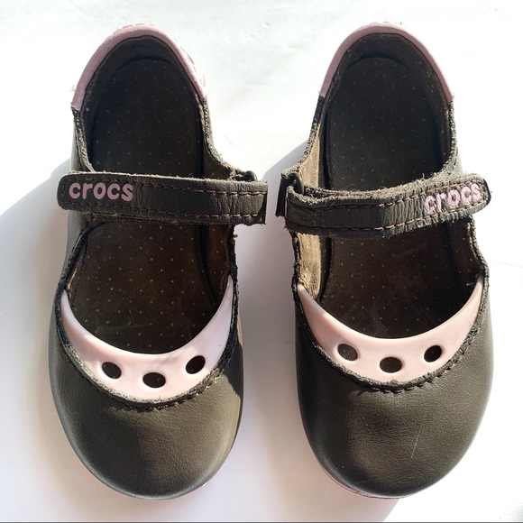 velcro crocs
